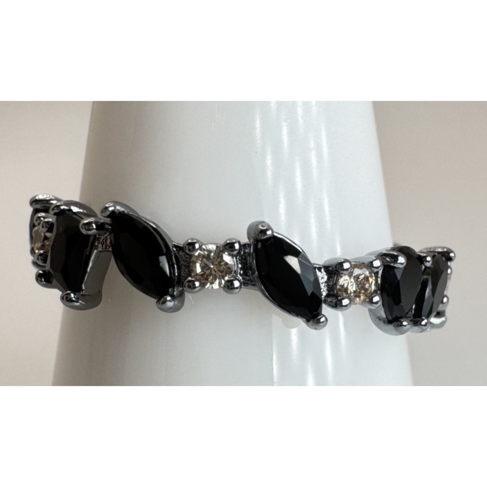 Size 11 Bomb Party Ring - RG20891 She's A Classic Beauty - Black Onyx CZ On Hema